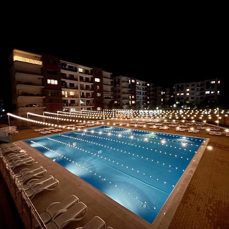 Apartment "Solar 48", Private Parking, One Bedroom Bucarest Extérieur photo